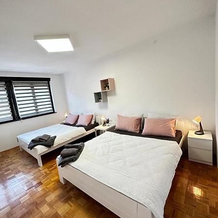 Family Apartman Daire Donji Milanovac Dış mekan fotoğraf